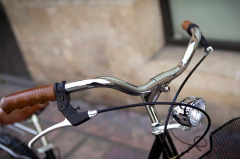 Bike maintenance: essential steps
