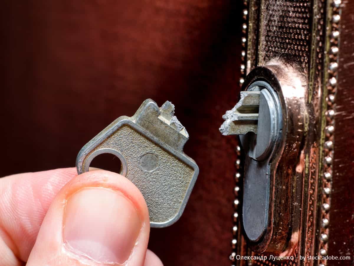 Einen Abgebrochenen Schlussel Aus Einem Schloss Entfernen