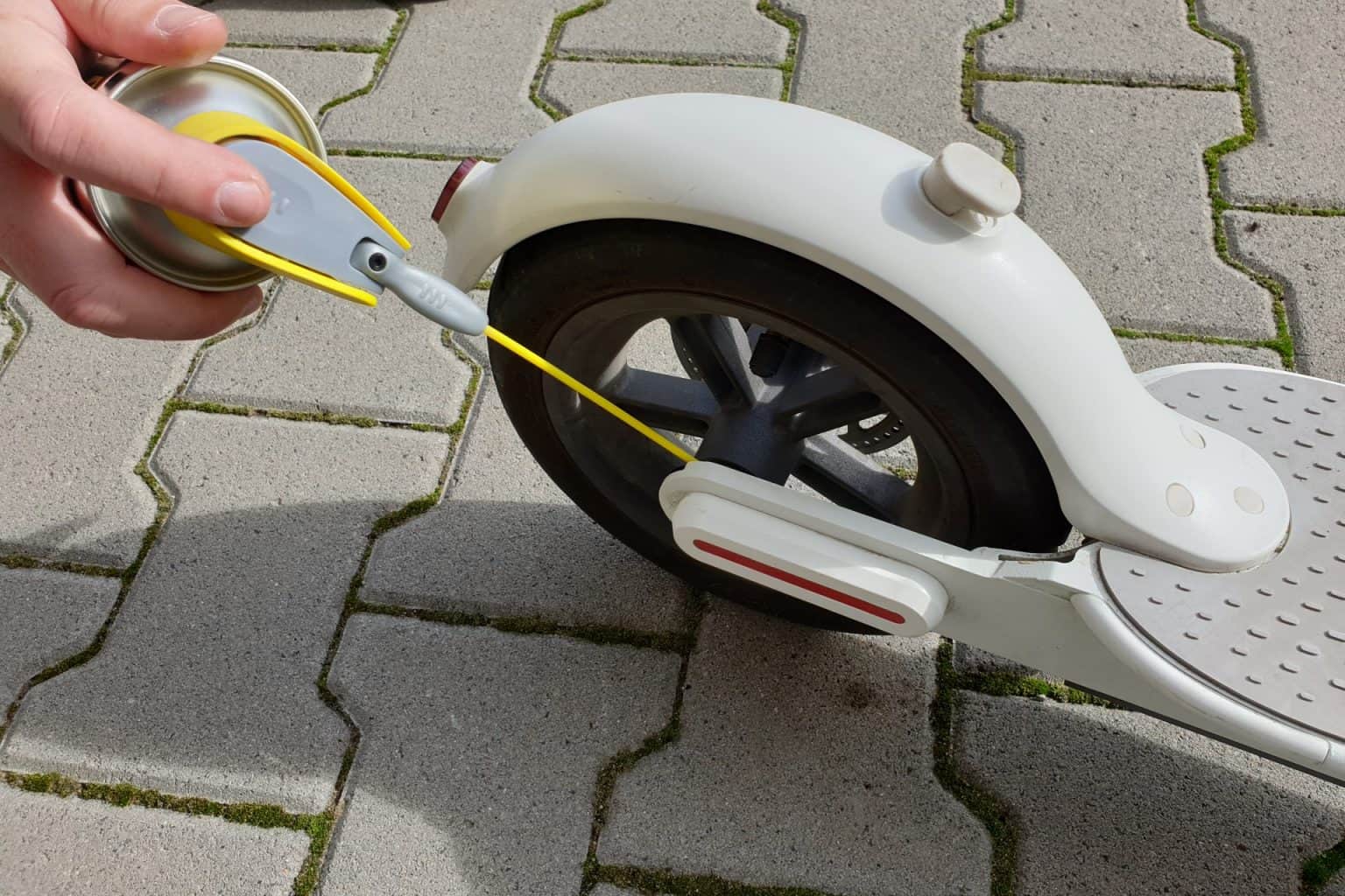 EScooter reparieren mit dem WD40 Guide Wie funktioniert es?