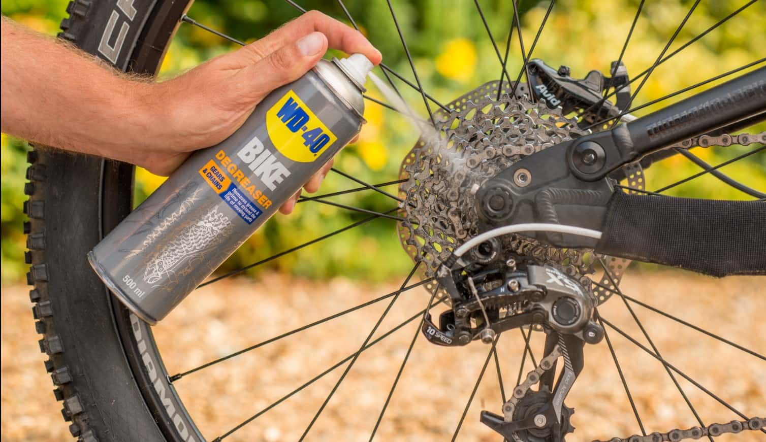 Bike Chain Cleaner How To Clean Your Bike Chain With Wd 40