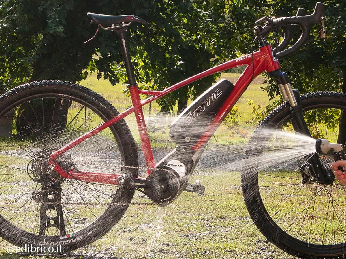 creare corrente con la bobina della bicicletta