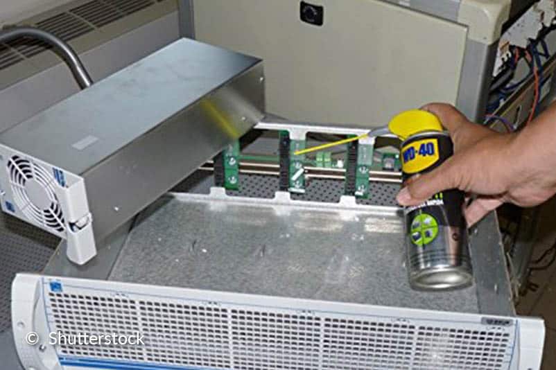 hoe-onderhoud-ik-elektrische-verbindingen-wd-40-be