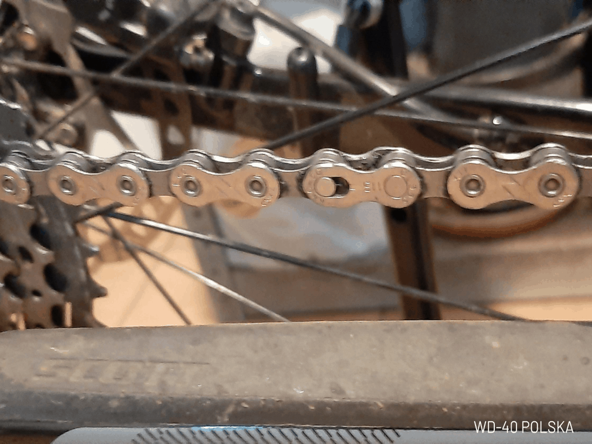 Wymień Kolejne Ogniwa łańcucha Przeżycia Jak naprawić łańcuch rowerowy? Spróbuj sam - WD-40 Polska
